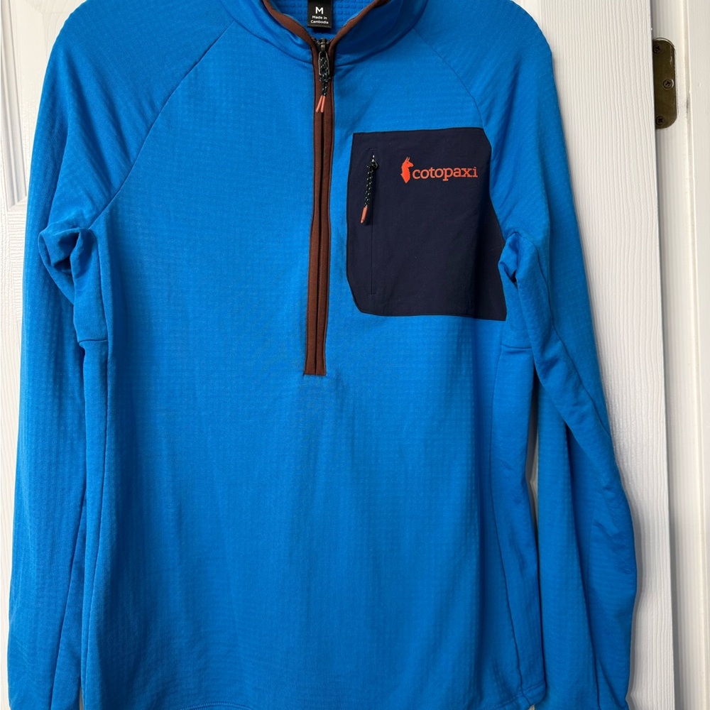 Cotopaxi women’s Vibrant Blue Zip-Up Sweater